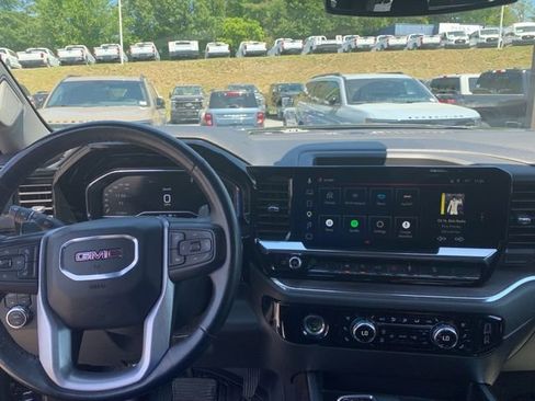 Used 2023 GMC Sierra 1500 SLT w/ SLT Premium Package AWD/4WD image 26