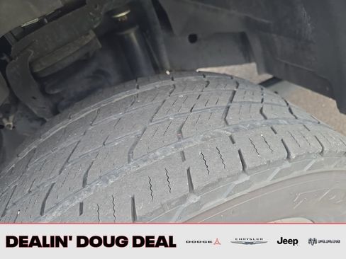 Used 2020 RAM 2500 Limited AWD/4WD image 29