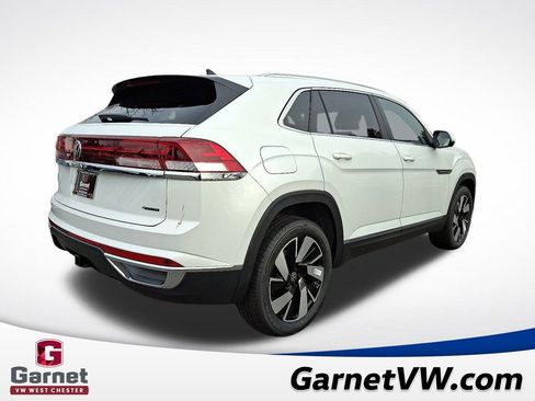 New 2026 Volkswagen Atlas Cross Sport SEL image 4