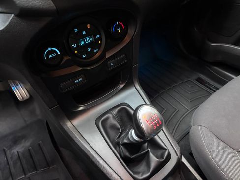 Used 2015 Ford Fiesta ST FWD image 20