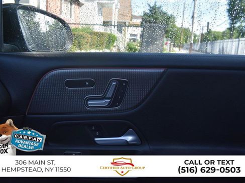 Used 2021 Mercedes-Benz GLB 250 4MATIC image 18