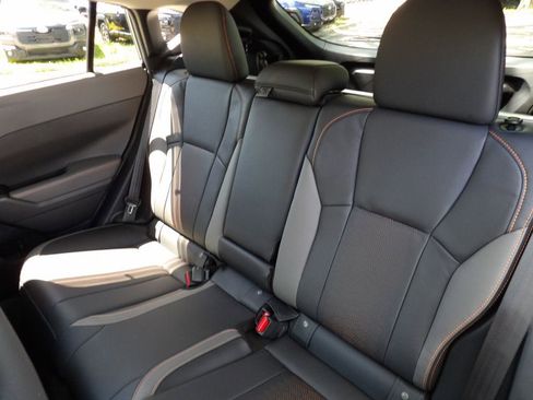 Used 2025 Subaru Crosstrek 2.5i Limited w/ Crosstrek Mirror Package image 24