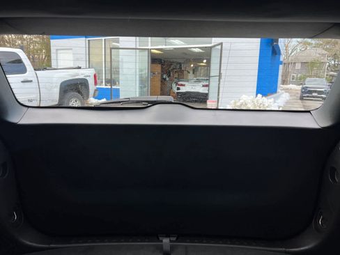 Used 2025 GMC Terrain Elevation image 37