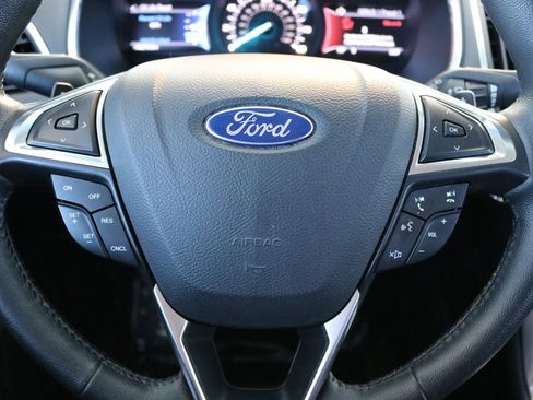 Used 2017 Ford Edge Titanium image 44