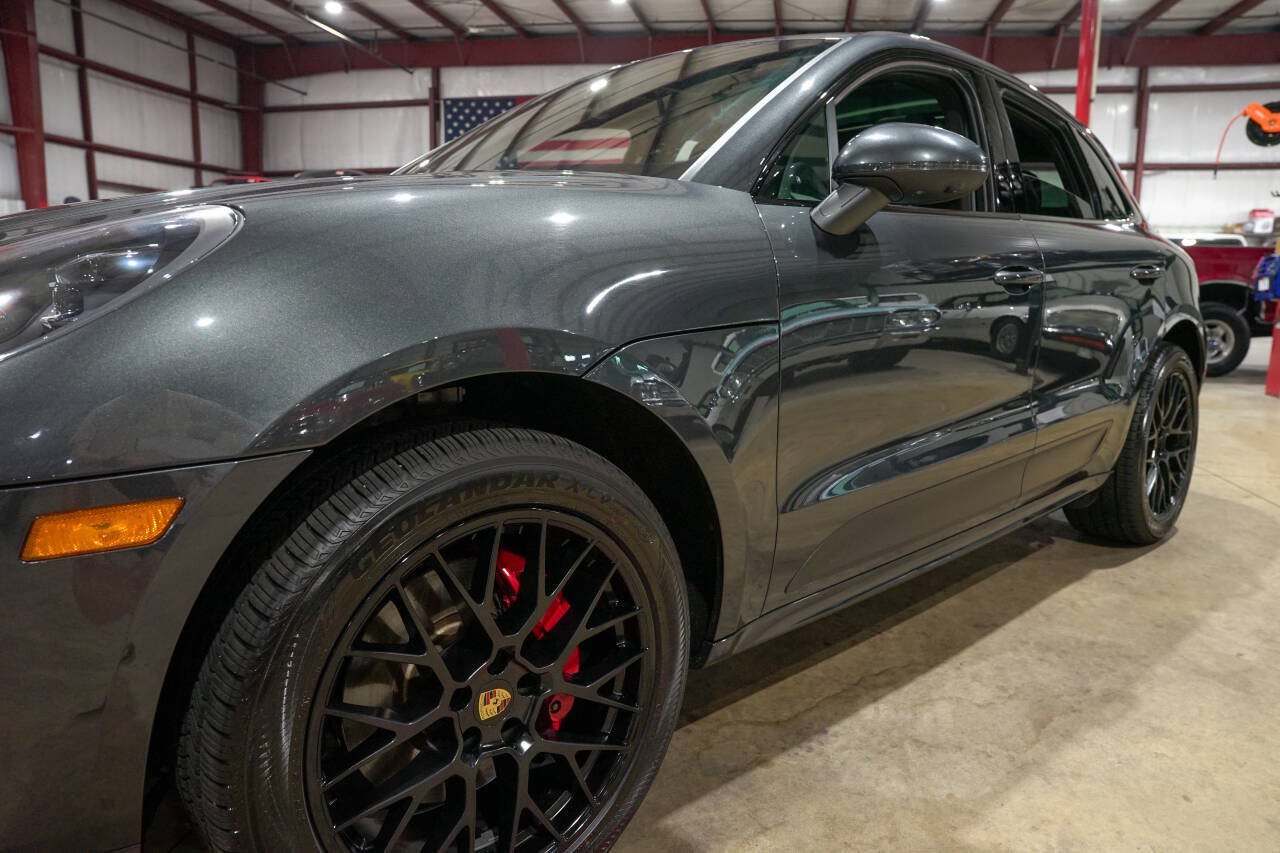 Used 2021 Porsche Macan GTS w/ Premium Package Plus (PF9) AWD/4WD image 31
