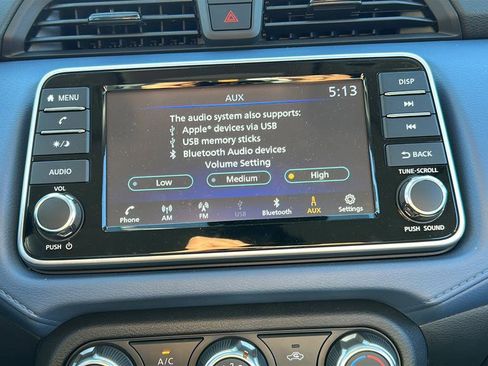 Used 2025 Nissan Versa SV w/ Trunk Package image 10