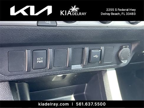 Used 2020 Toyota Tacoma SR image 20