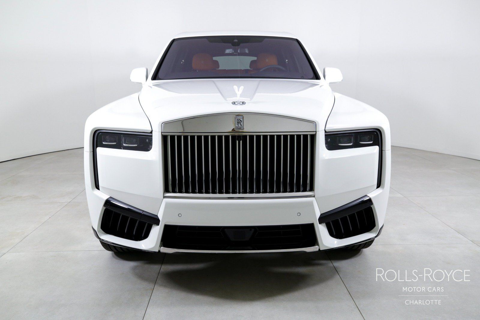 Used 2025 Rolls-Royce Cullinan AWD/4WD image 7