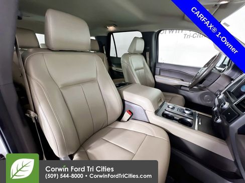 Used 2021 Ford Expedition XLT AWD/4WD image 18