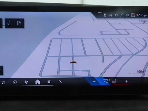 Used 2026 BMW X5 xDrive40i w/ M Sport Package image 16