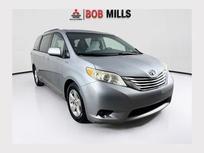 Used 2015 Toyota Sienna LE