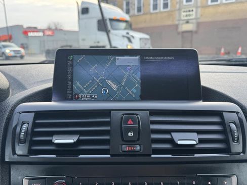 Used 2015 BMW M235i xDrive Coupe image 28