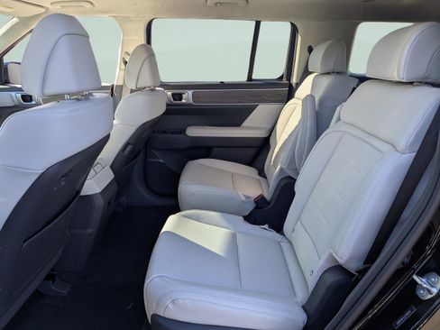 New 2026 Hyundai Santa Fe SE FWD image 10