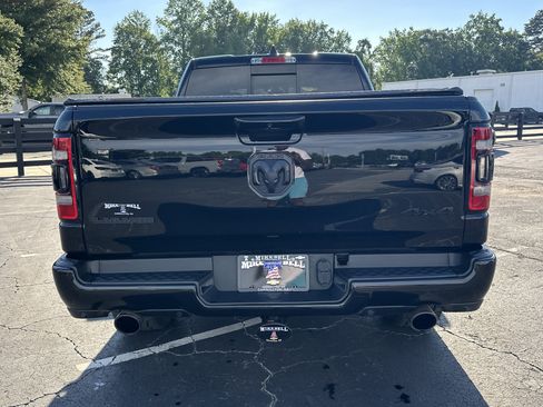 Used 2023 RAM 1500 Laramie AWD/4WD image 7