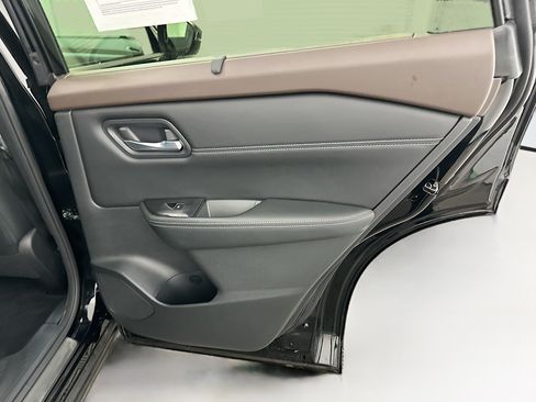 Used 2023 Nissan Rogue SL w/ SL Premium Package AWD/4WD image 33