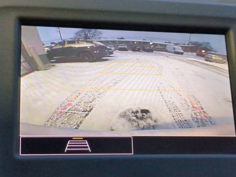 Used 2022 Chevrolet Equinox LT image 27