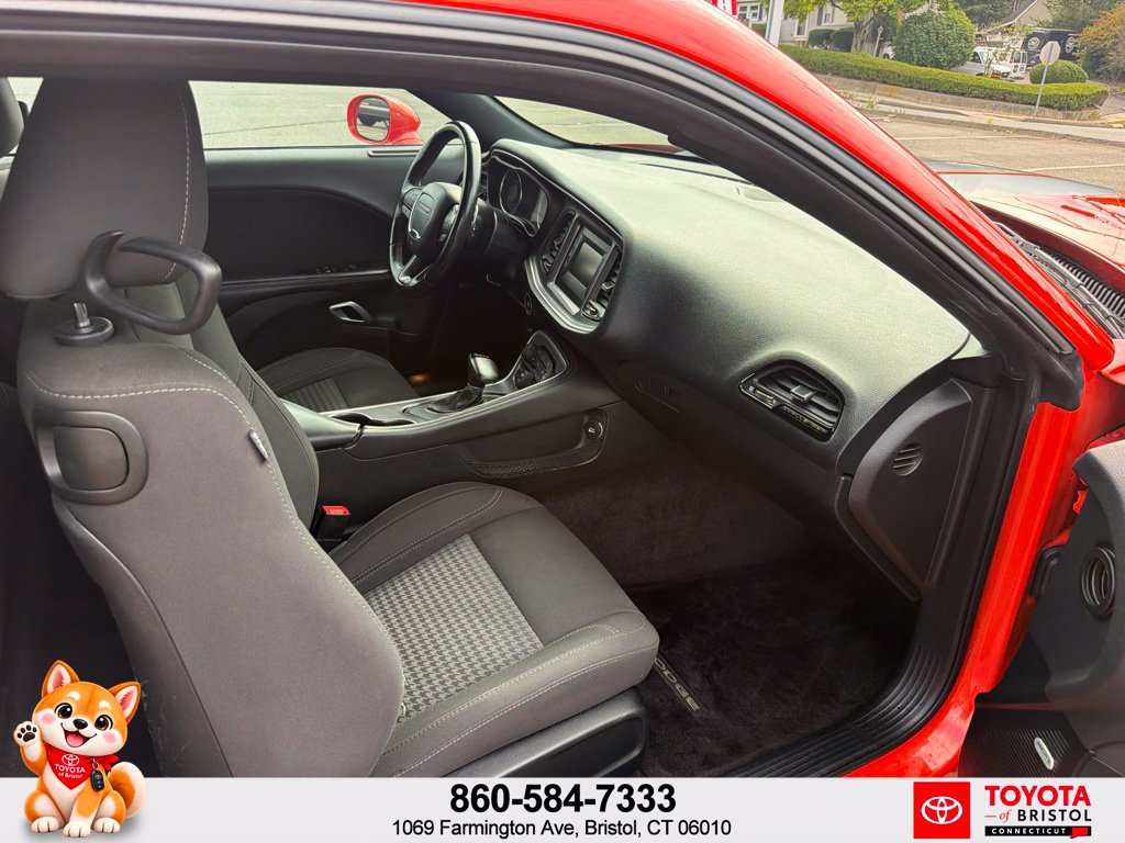 Used 2017 Dodge Challenger R/T w/ Sound Group RWD image 30