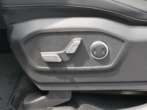 Used 2026 Hyundai Santa Fe SEL w/ Tow & Go Package AWD/4WD image 14