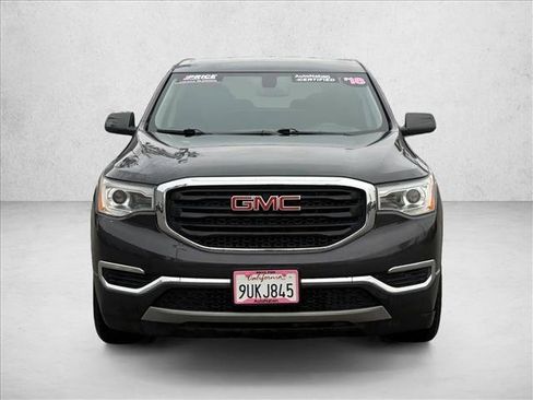 Used 2018 GMC Acadia SLE image 2