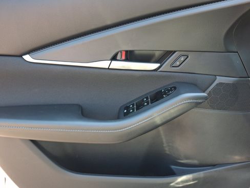 Certified 2023 MAZDA CX-30 AWD 2.5 S image 13