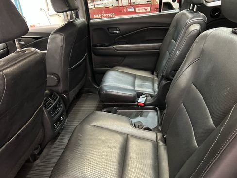 Used 2017 Honda Pilot Elite image 5