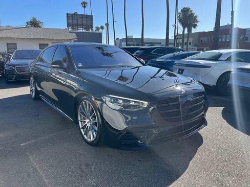 Used 2022 Mercedes-Benz S 580 4MATIC Sedan image 3