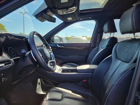 Used 2023 Hyundai Palisade Calligraphy image 15