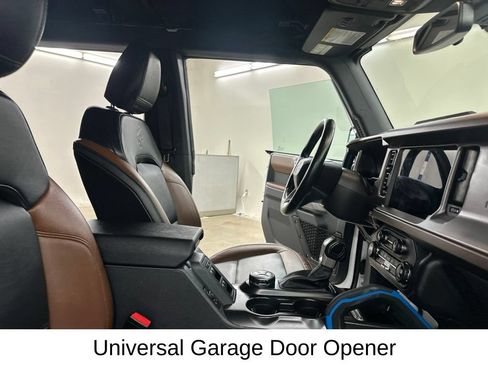 Used 2023 Ford Bronco Outer Banks AWD/4WD image 26