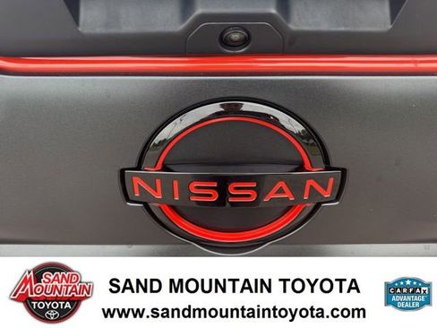 Used 2025 Nissan Frontier Pro-X w/ Pro Convenience Package RWD image 11