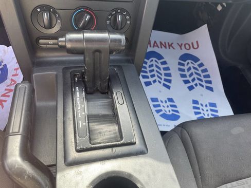 Used 2007 Ford Mustang Premium image 11