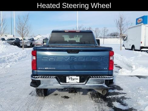 Used 2025 Chevrolet Silverado 2500 LT w/ Convenience Package image 8