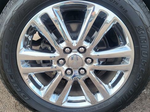 Used 2014 GMC Acadia Denali image 17