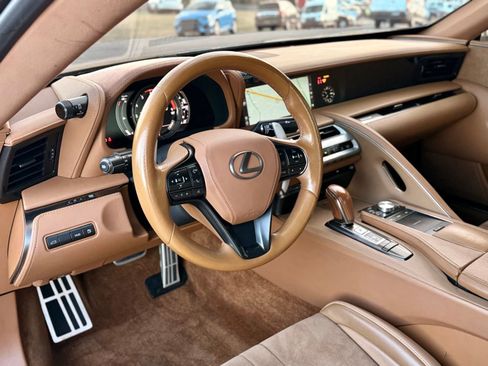 Used 2018 Lexus LC 500 Coupe image 30