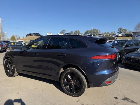 Used 2018 Jaguar F-PACE R-Sport image 8
