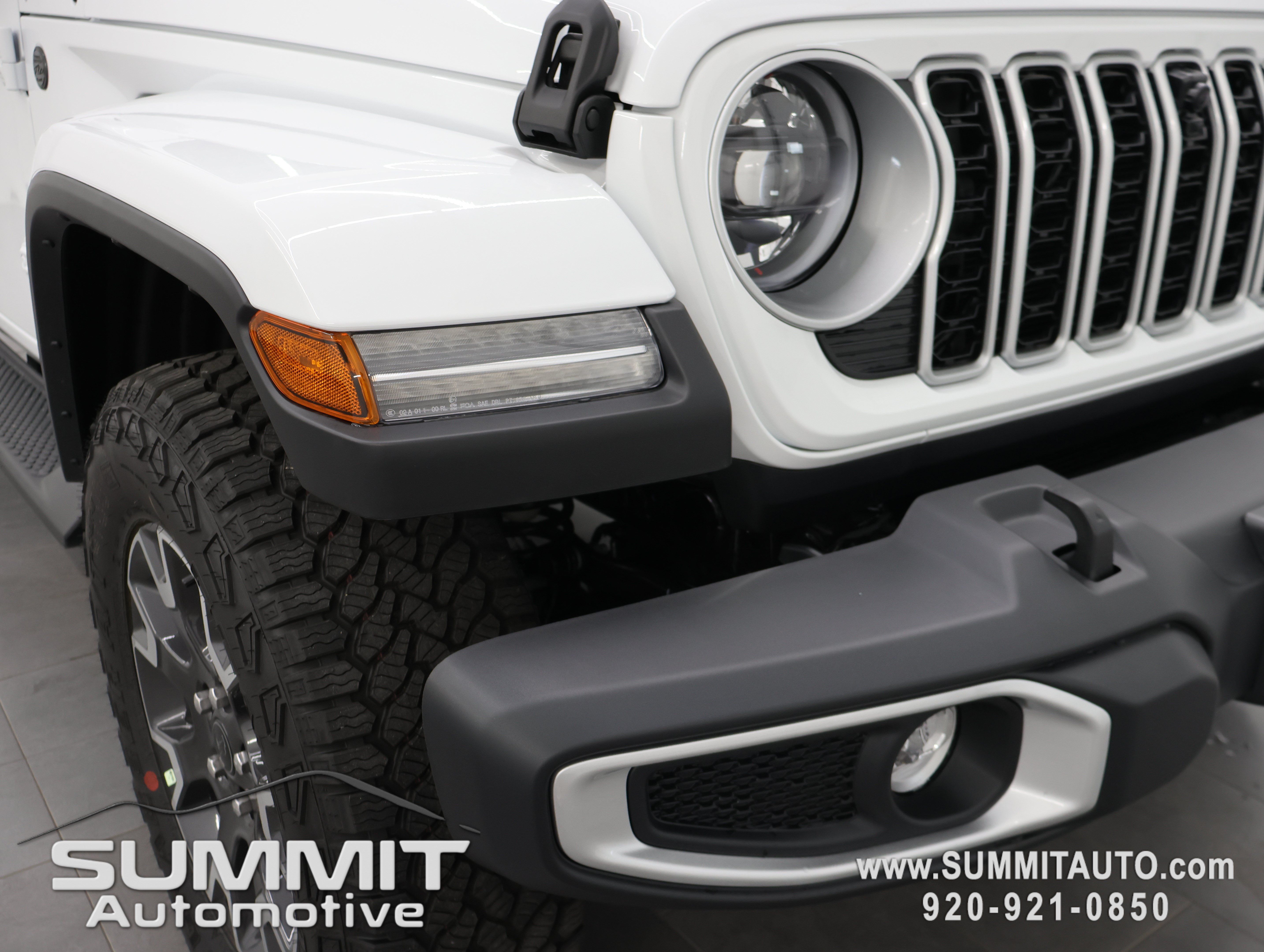 New 2027 Jeep Wrangler Unlimited Sahara AWD/4WD image 21