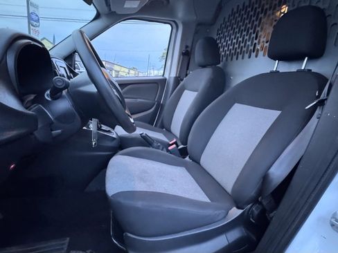 Used 2021 RAM ProMaster City Tradesman image 16