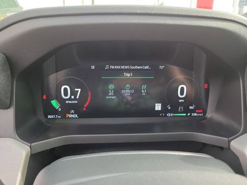 Used 2025 Ford Explorer Active image 7