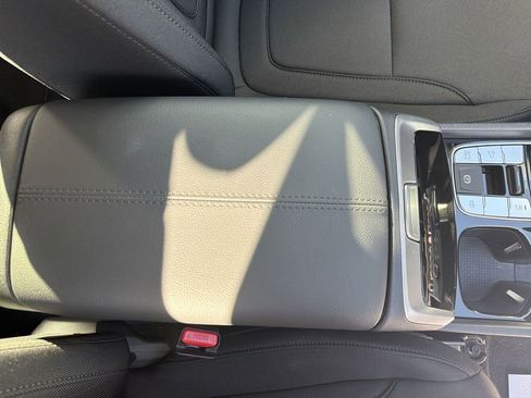 Used 2025 Hyundai Tucson SE image 27