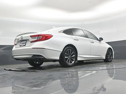 Used 2021 Honda Accord EX-L image 39