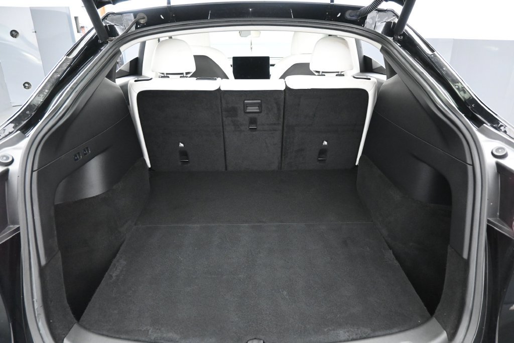 Used 2022 Tesla Model Y Performance AWD/4WD image 22