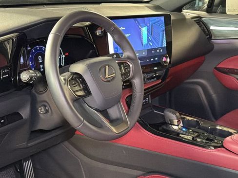 Certified 2025 Lexus NX 350 AWD w/ Accessory Package (2T) image 22