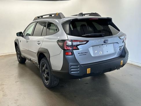 Certified 2025 Subaru Outback Wilderness AWD/4WD image 30