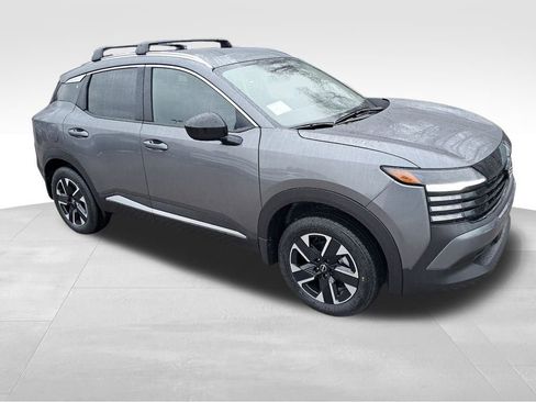 New 2026 Nissan Kicks SV w/ Cold Weather Package image 8
