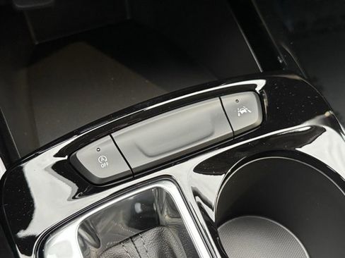 New 2026 Chevrolet Trax ACTIV w/ Driver Confidence Package image 13