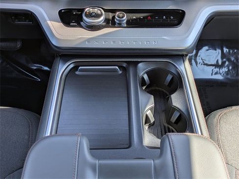 Certified 2025 Ford Expedition Max Active image 19