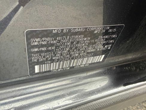 Certified 2025 Subaru Crosstrek 2.0i Premium image 33