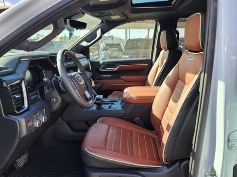 New 2026 GMC Sierra 1500 Denali Ultimate image 16