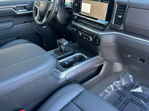 New 2026 Chevrolet Silverado 1500 LTZ w/ LTZ Convenience Package II AWD/4WD image 20