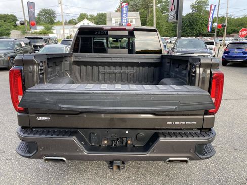 Used 2019 GMC Sierra 1500 Denali w/ LPO, GMC Protection Package AWD/4WD image 5