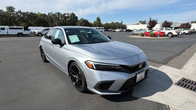 Used 2024 Honda Civic Sport image 2